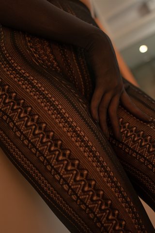 秋和柯基-灰旗袍加条纹袜 - 0022.jpg