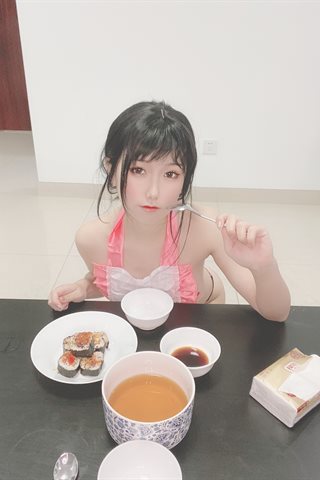 芋圆侑子-人妻围裙-人妻 纯图 - 0036.jpg