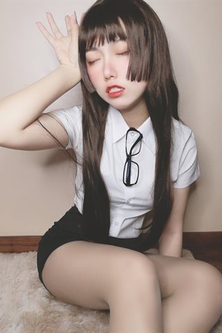 芋圆侑子-醉酒小秘书 - 0007.jpg