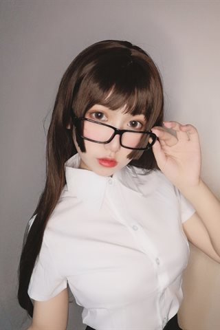 芋圆侑子-醉酒小秘书 - 0026.jpg