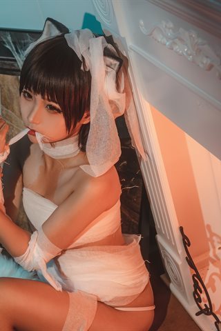 蠢沫沫-绷带猫 - 0014.jpg