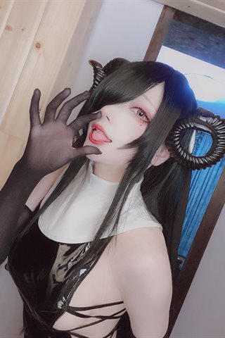 起司块wii-魅魔修女-自拍 - 0002.jpg