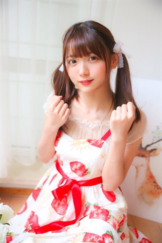 陆卿卿-小草莓 - 0004.jpg