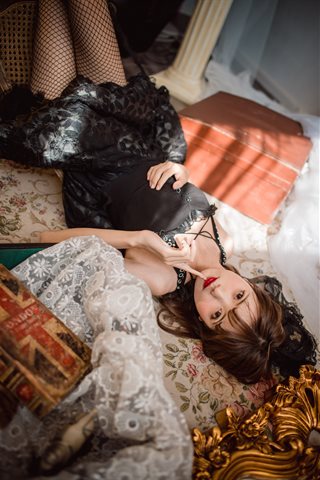 陆卿卿-洛丽塔 - 0004.jpg