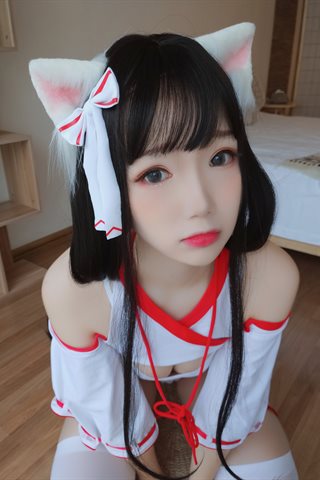 雪晴astra-神社の猫 - 0071.jpg