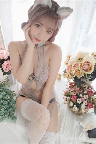 雯妹不讲道理-2020年08-八月自拍套餐-旗袍 - 0032.jpg