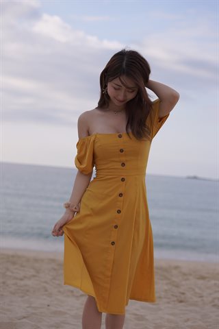 黑川-海岛之旅真爱版-黄色连衣裙 - 0012.jpg