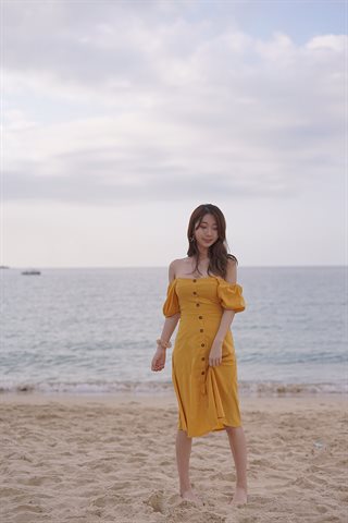 黑川-海岛之旅真爱版-黄色连衣裙 - 0018.jpg