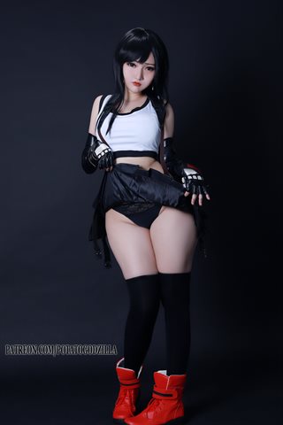 Godzilla-Tifa - 0004.jpg