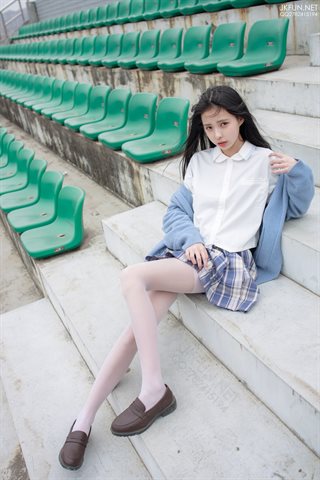 JKFUN-003 - 0074.jpg