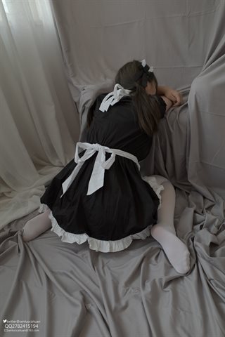 JKFUN-GG-02 白丝女仆 离洛 - 0100.jpg