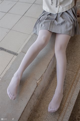 JKFUN-非编号命名-抑郁湖边与绝望天台 - 0030.jpg