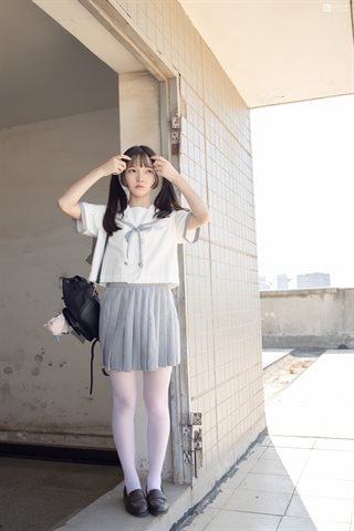 JKFUN-非编号命名-抑郁湖边与绝望天台 - 0033.jpg