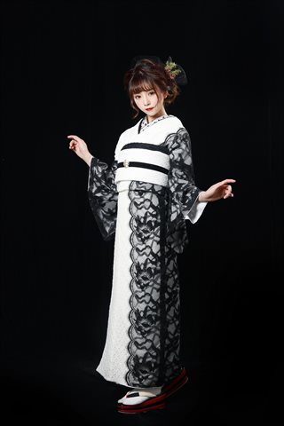 Kitaro_绮太郎-和服少女03(黑白) - 0004.jpg