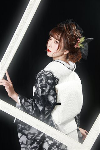 Kitaro_绮太郎-和服少女03(黑白) - 0006.jpg