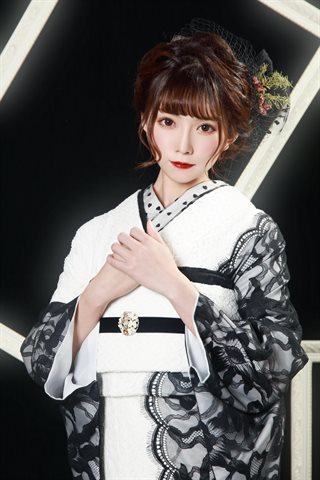 Kitaro_绮太郎-和服少女03(黑白) - 0008.jpg