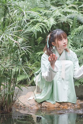 Kitaro_绮太郎-娉娉袅袅十三余，豆蔻年华二月初 - 0019.jpg