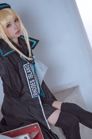 Kitaro_绮太郎-明日方舟 杜林 - 0014.jpg