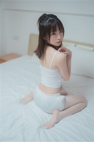 Kitaro_绮太郎-白丝套装 - 0011.jpg