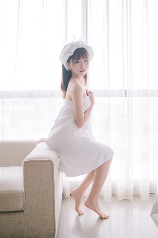 Kitaro_绮太郎-纯白浴巾 - 0014.jpg