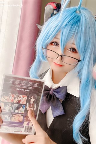 Kuuko W-Ganyu Pure Seifuku - 0014.jpg