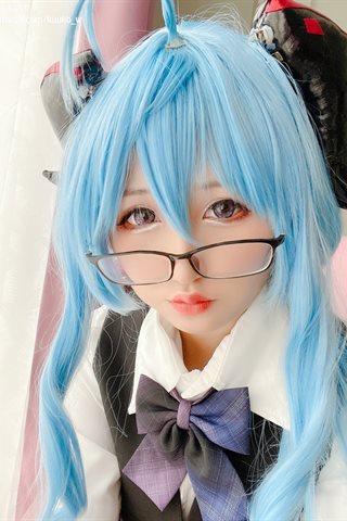 Kuuko W-Ganyu Pure Seifuku - 0017.jpg