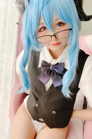 Kuuko W-Ganyu Pure Seifuku - 0023.jpg