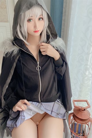 Kuuko W-Gray Phone Set - 0011.jpg