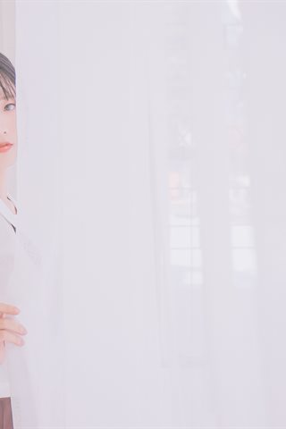 Messie Huang-Birthday Seifuku - 0006.jpg