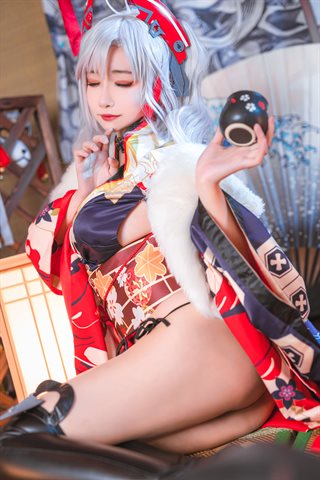 Momoko葵葵-欧根亲王 - 0015.jpg