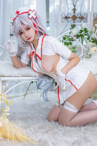Momoko葵葵-欧根亲王-护士 - 0003.jpg
