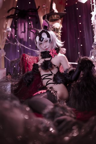 Money冷冷-贞德 - 0003.jpg