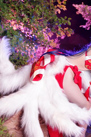 nagisa魔物喵-早期COS-[英雄联盟]{九尾妖狐阿狸}[20160621] - 0004.jpg