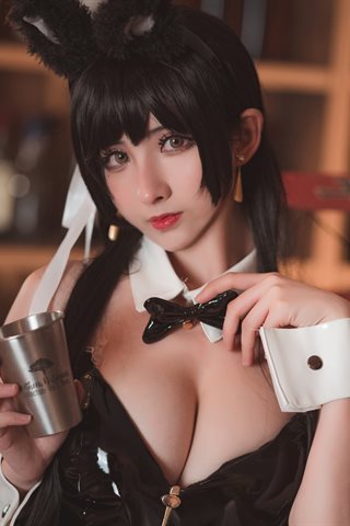 Rioko凉凉子-爱宕兔女郎 - 0005.jpg