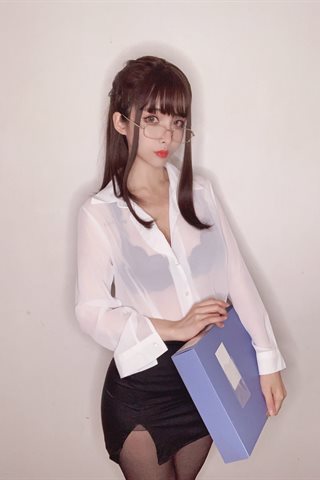 Rioko凉凉子-自拍-教师 - 0009.jpg