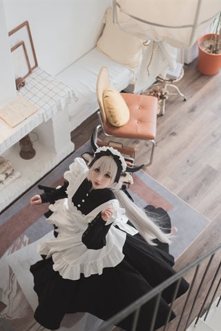 Rioko凉凉子-贴心的牛奶女仆 - 0008.jpg