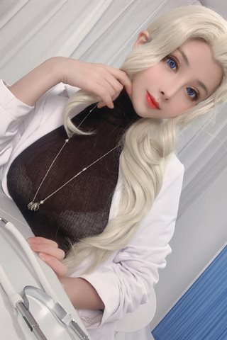 Rioko凉凉子-透视装的校医大姐姐 - 0045.jpg