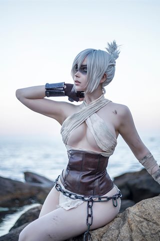 Sayathefox-Riven - 0007.jpg