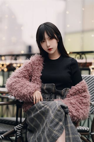 Shika小鹿鹿-三里屯街拍 - 0012.jpg