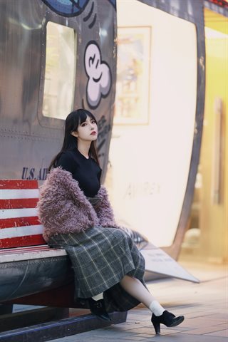 Shika小鹿鹿-三里屯街拍 - 0016.jpg