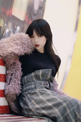 Shika小鹿鹿-三里屯街拍 - 0018.jpg