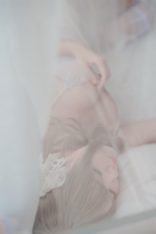 Yoko宅夏-白色丝质连衣裙 - 0016.jpg