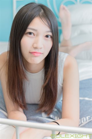 HD-Foot Control-ถุงน่อง ขาสวย-เท้า-เท้า Fetish Welfare 015_Solexight-Lucy-Picture - 0027.jpg