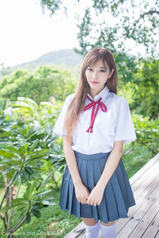 [IMiss爱蜜社] 2017.11.07 Vol.195 杨晨晨 outdoor school uniform pink underwear - 0001.jpg