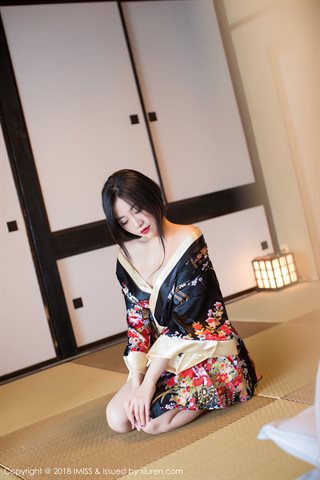 [IMiss爱蜜社] 2018.06.13 Vol.254 许诺Sabrina Giocando con un affascinante kimono nella neve - 0036.jpg