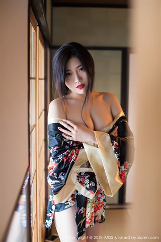 [IMiss爱蜜社] 2018.06.13 Vol.254 许诺Sabrina In einem bezaubernden Kimono im Schnee spielen - 0048.jpg