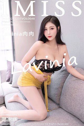 [IMISS爱蜜社] Vol.648 Lavinia肉肉 Saia amarela com meias de cor primária