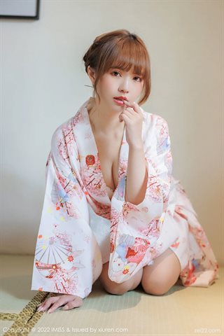 [IMISS爱蜜社] Vol.676 张思允Nice Kimono con ropa interior blanca de encaje - 0038.jpg