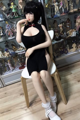 大人のシリコーン人形の写真 - チャイナドレス - 0017.jpg