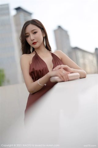 [XIAOYU语画界] Vol.590 Garis besar rok gantung berwarna sampanye Wang Xinyao - 0019.jpg